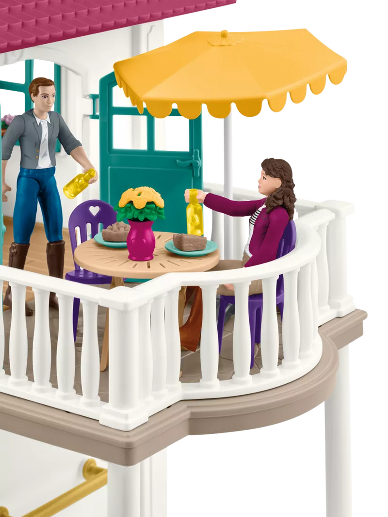schleich Country House and Stable playset - British product