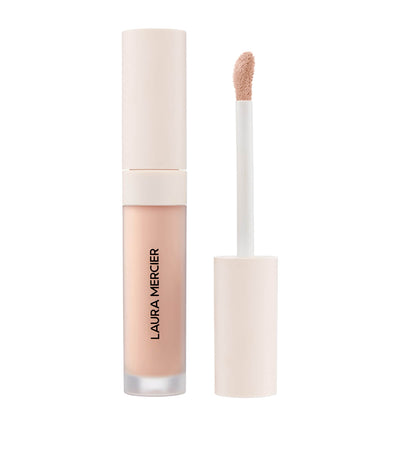 Harrods Weightless Perfecting Concealer with Serum-Infused Skincare Formula 5.4ml- Buy online at McGrocer