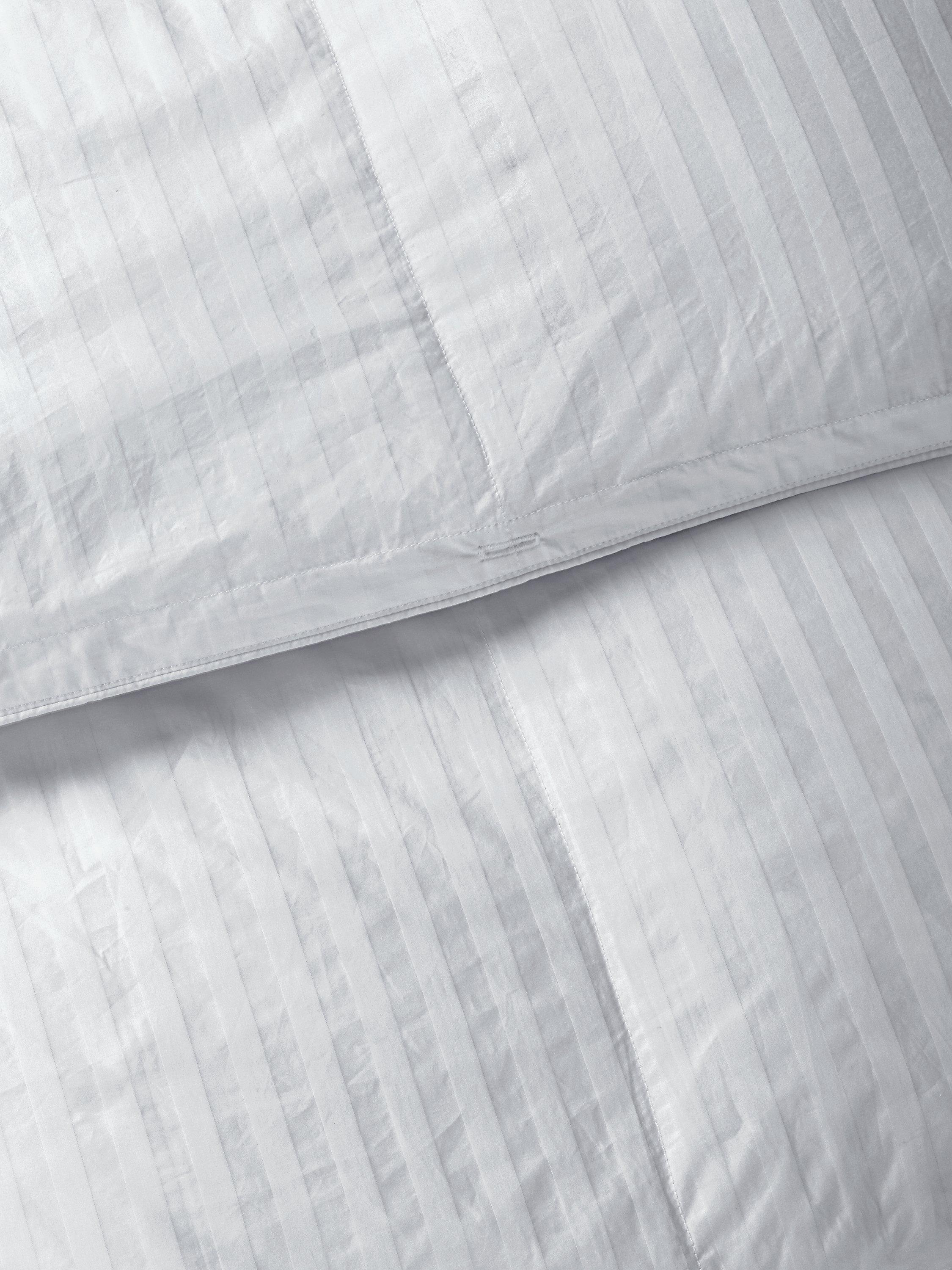 John Lewis Hungarian goose down duvet king size, UK version