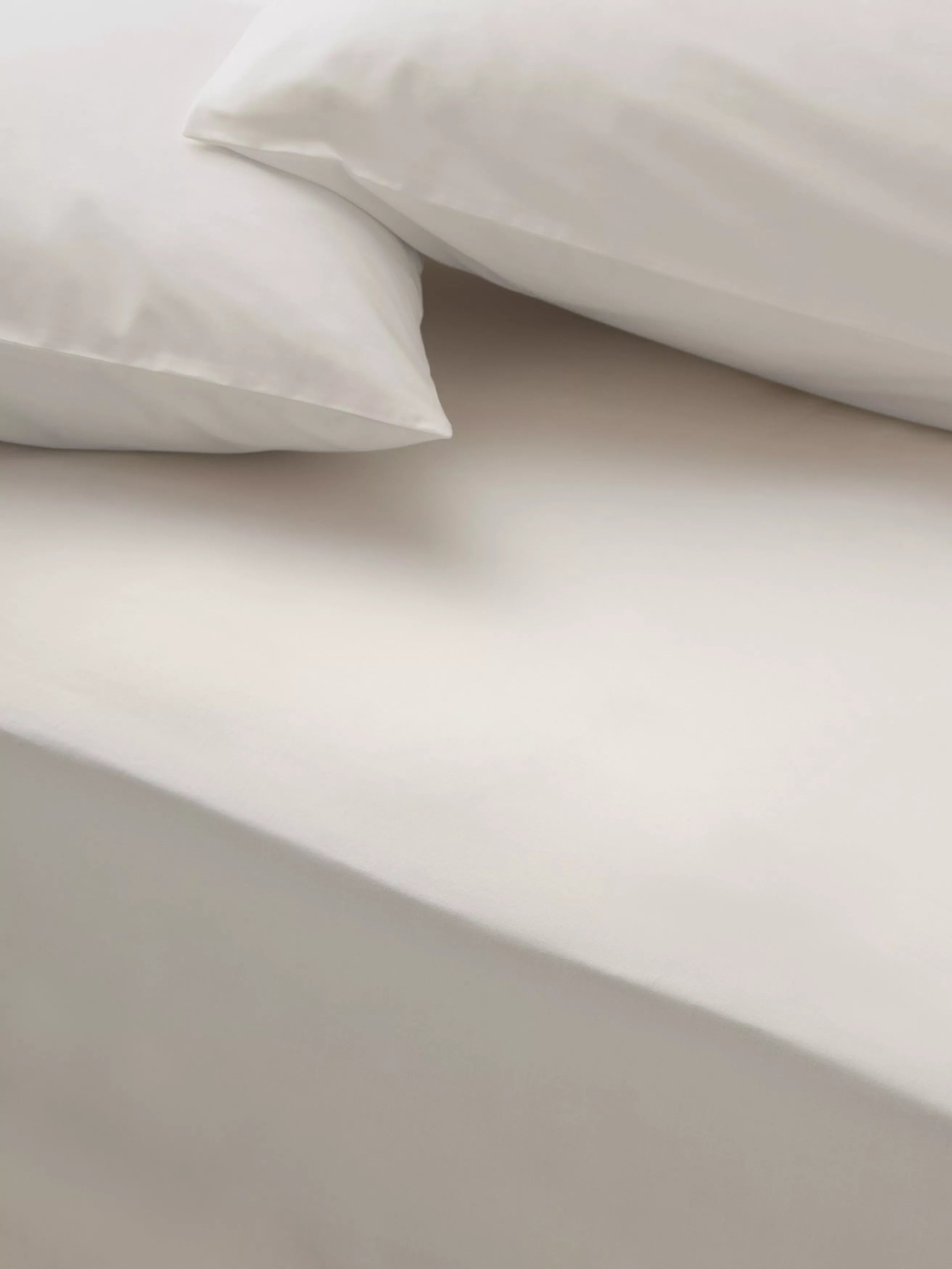 John Lewis Egyptian Cotton Percale Easy Care 260 Thread Count Deep Fitted Sheet Double
