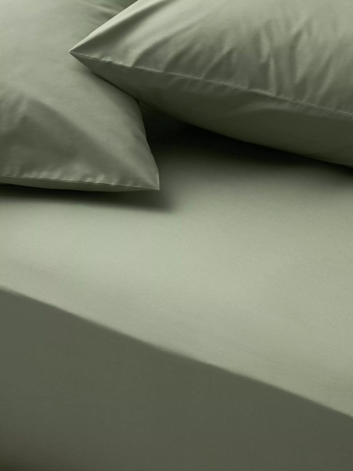 John Lewis Egyptian cotton percale double fitted sheet, imported from the UK