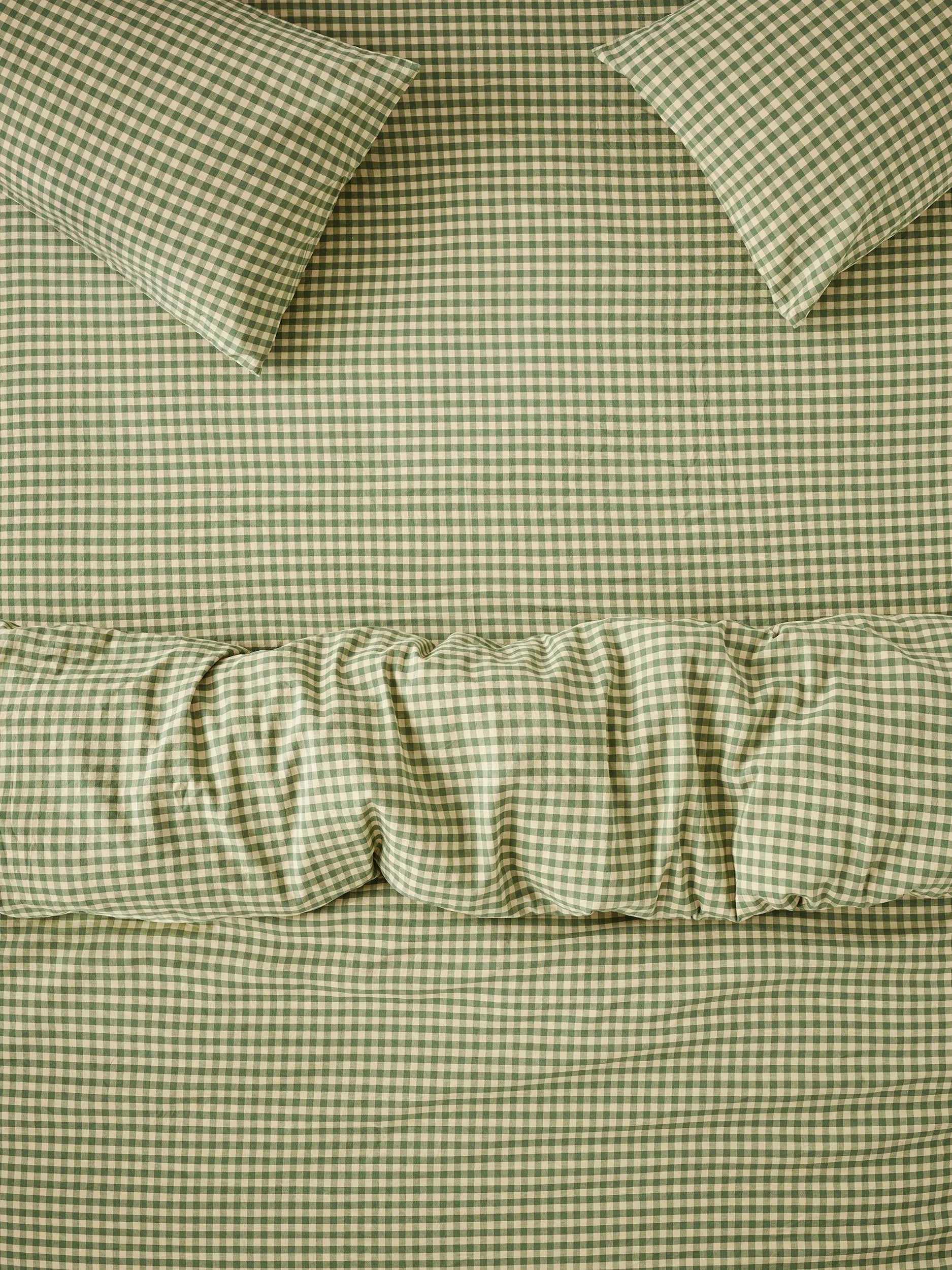 Piglet in Bed Colour Drenched Gingham fitted sheet single - British product