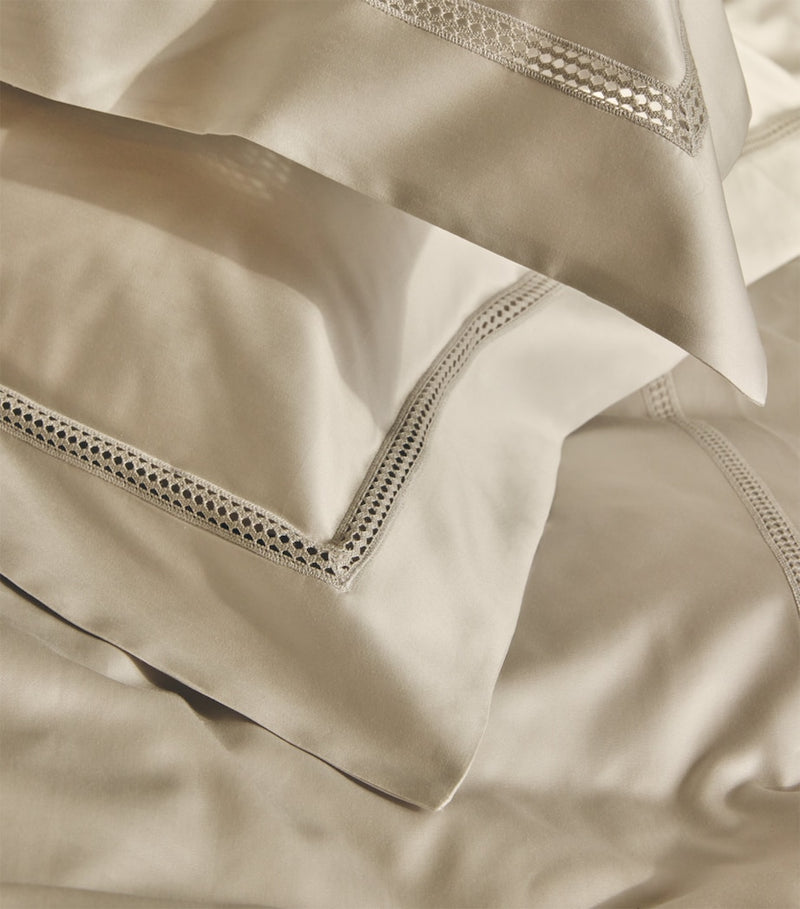 Harrods of London Supima Cotton Wilton King Duvet Cover Set 230cm x 220cm, UK version