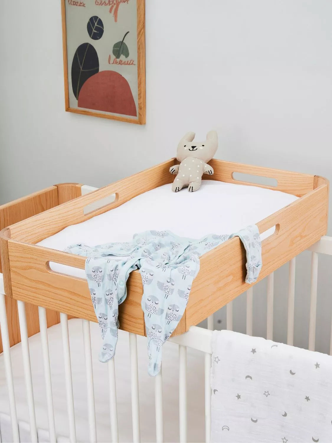 Gaia Baby Hera cot top changer with deep rim - British product