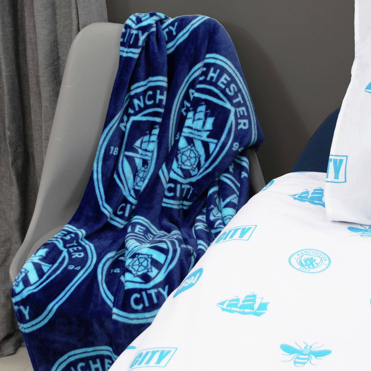 Manchester City fleece throw blue 150x100cm, imported from the UK