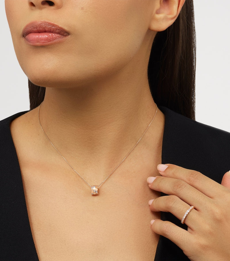 Chaumet Bee de Chaumet ring rose gold diamond, UK version