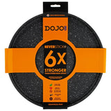 Dojo Hero 30cm aluminium pizza tray with Neverstick coating, UK version