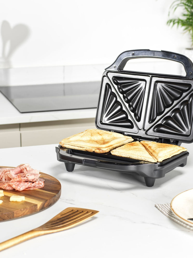 Salter Black Kuro toastie maker deep fill - British product
