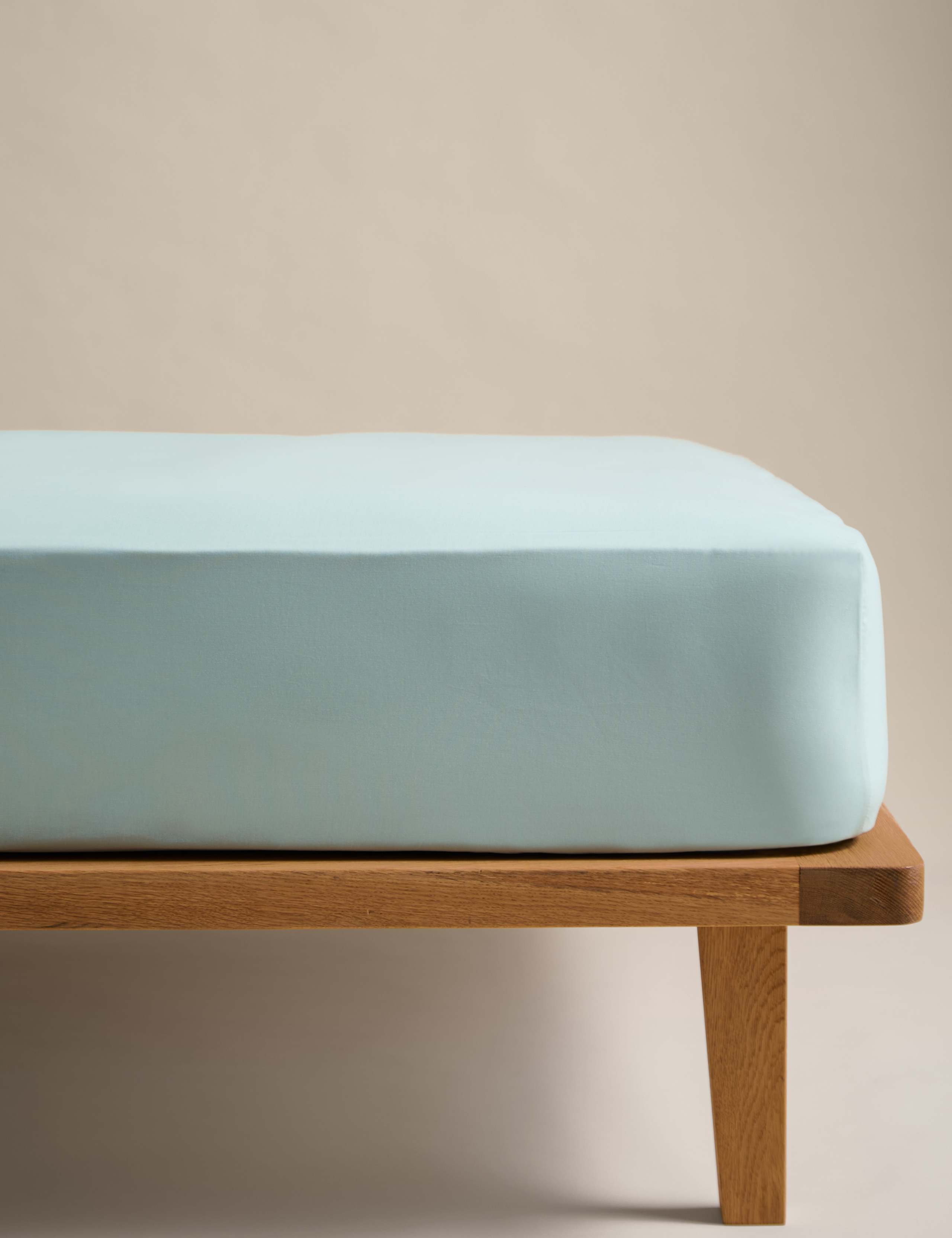 Body Sensor™ Extra Deep Fitted Sheet