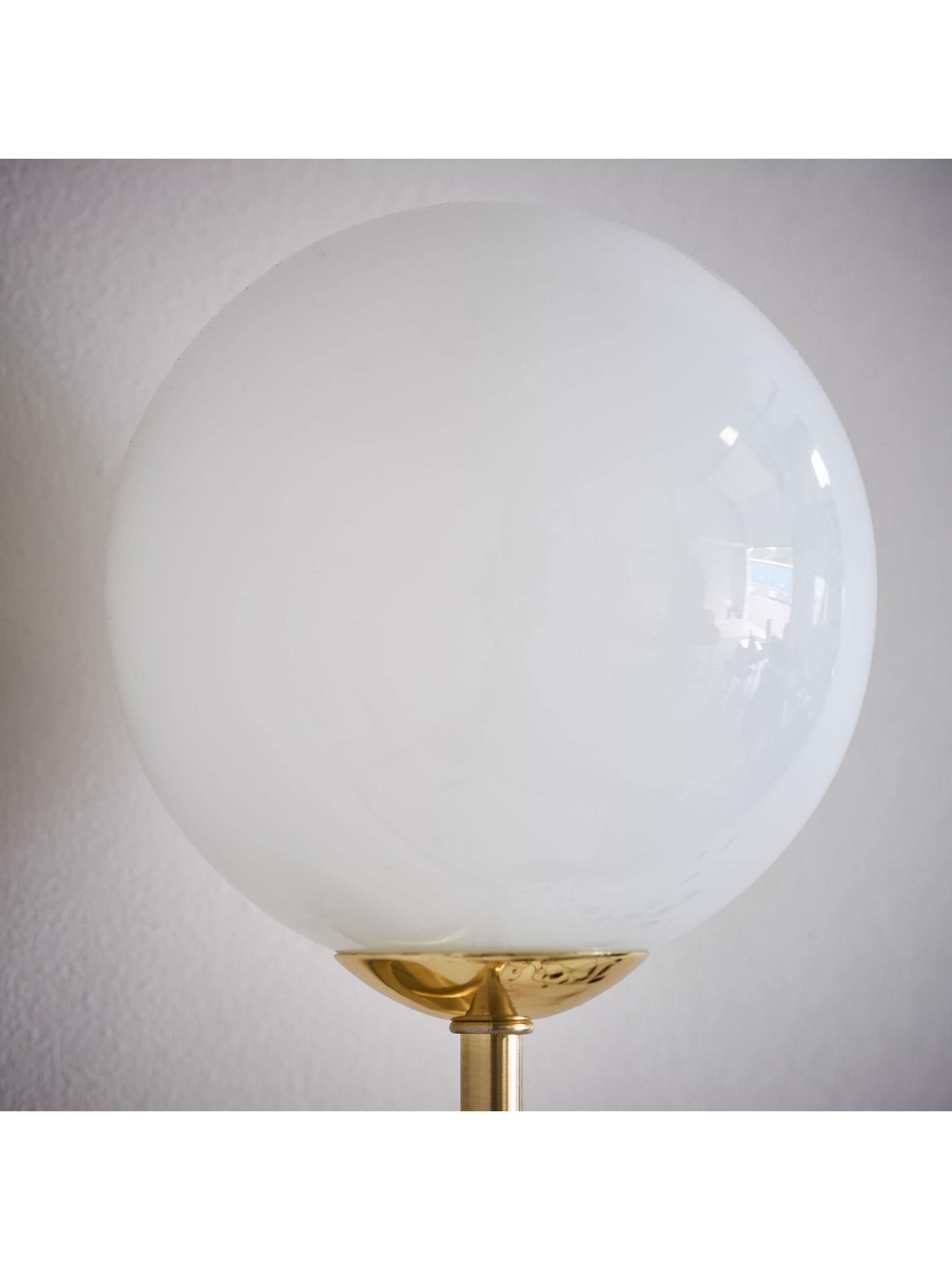 Gallery Home Springfield wall light in brushed gold with 14cm height - British product