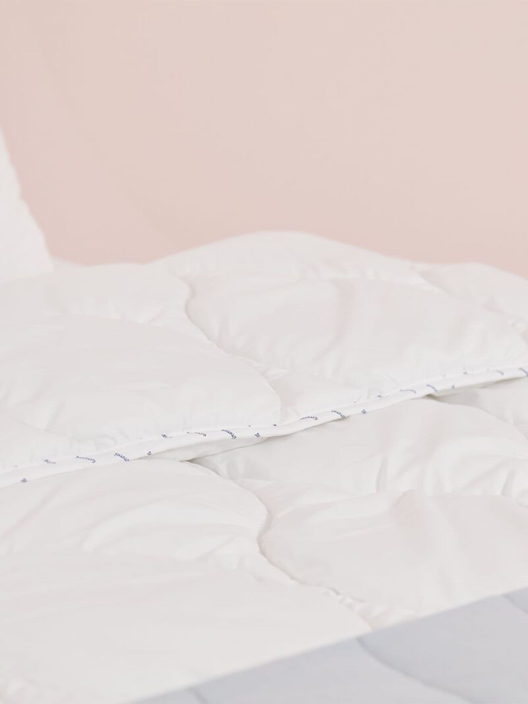 Emma Spring Autumn Duvet lightweight washable (British brand)