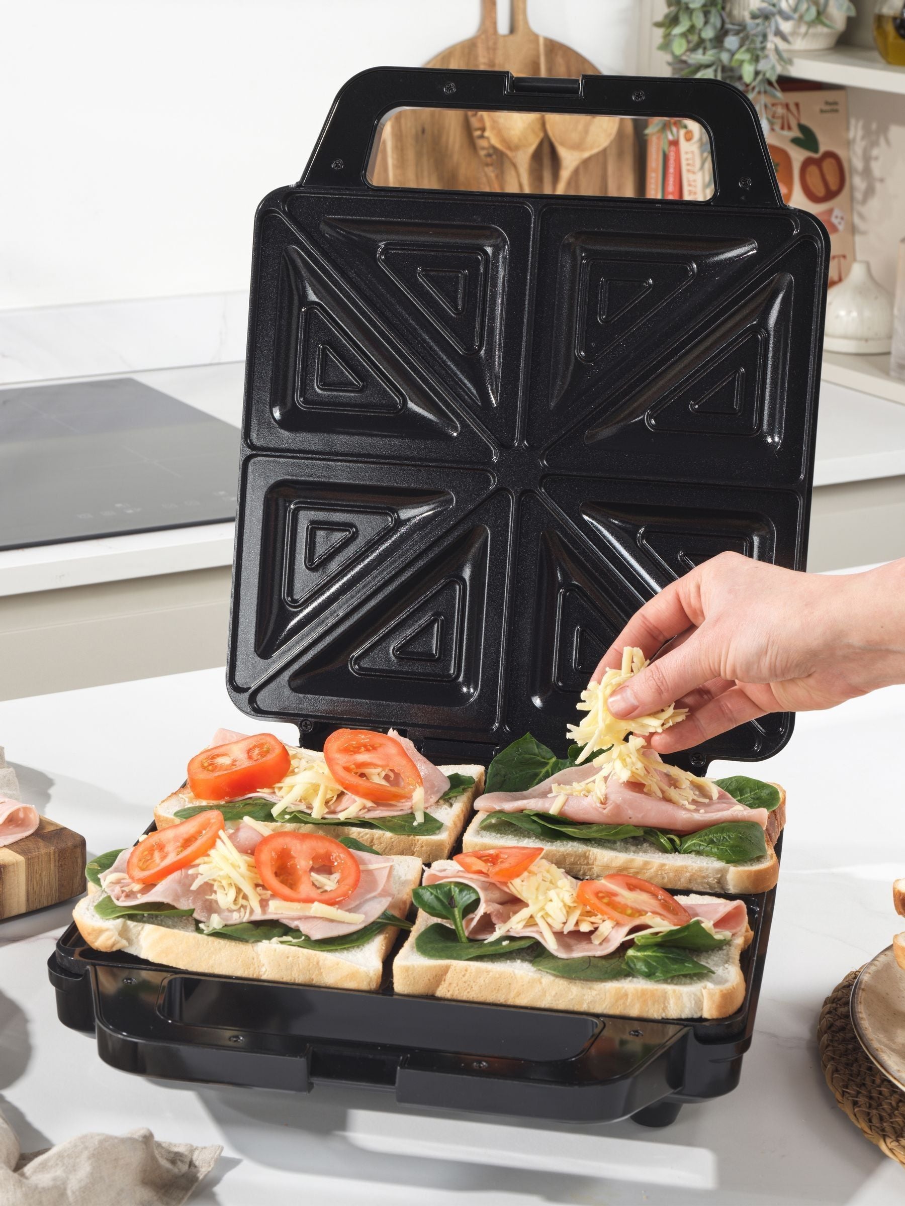 Salter Black 4 Slice Sandwich Maker (British brand)