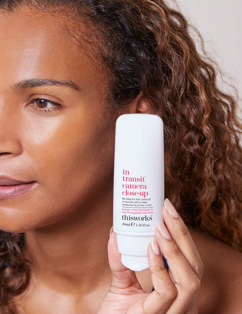 This Works In Transit Camera Close Up 40ml - British product