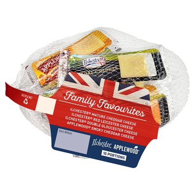 Family Favourites Cheddar Applewood mini snack cheese 150g - British product