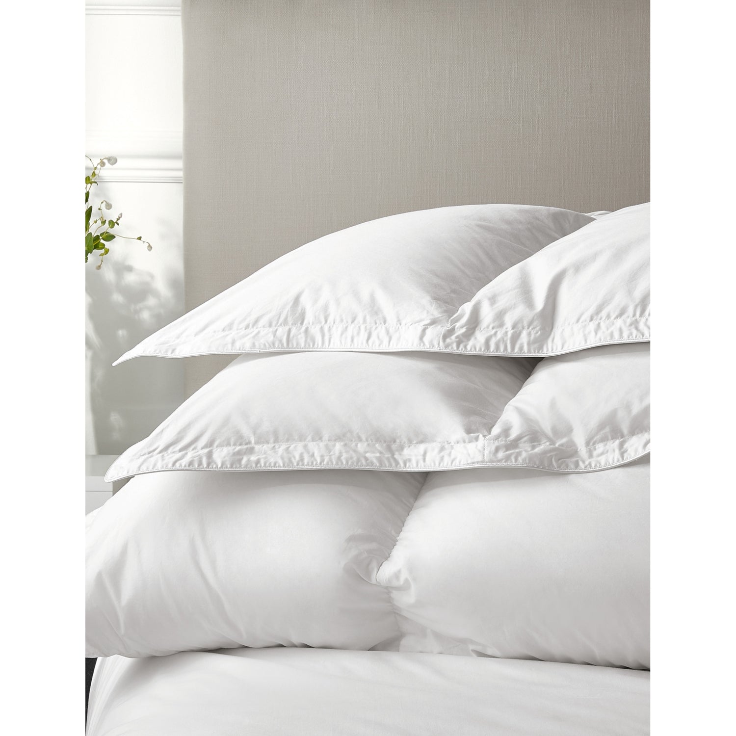 The White Company Ultimate Symons 10.5 tog duvet (British brand)