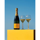 Veuve Clicquot Brut Yellow Label 750ml champagne with Arrow tin (British brand)