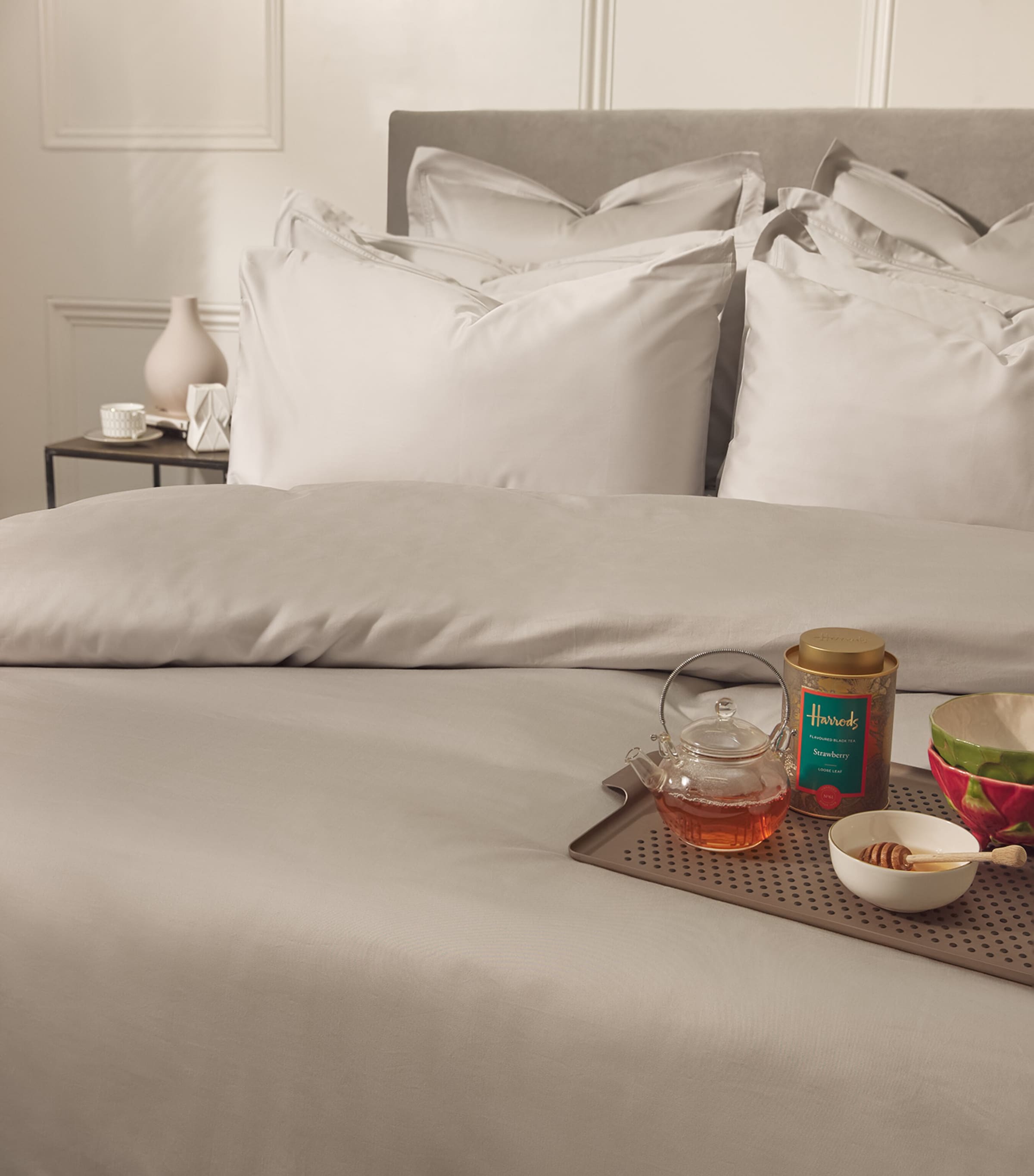 Harrods Brompton II King Fitted Bed Sheet, UK version